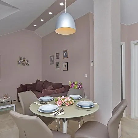 Beso Apartment Makarska