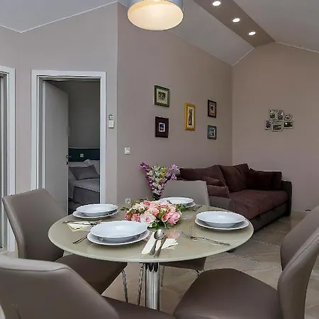 Beso Apartament